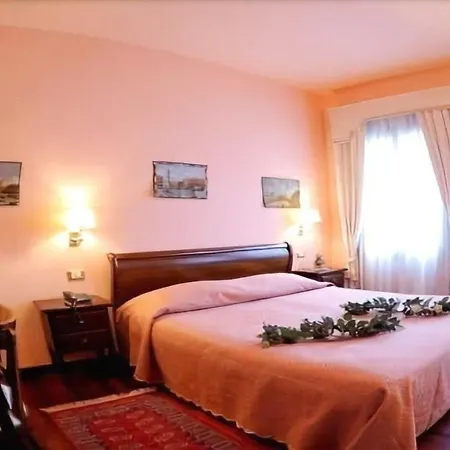 克丽斯皮别墅酒店 乡村民宿