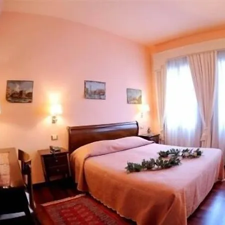Crispi Casa de Campo